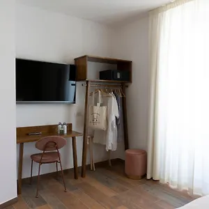 Bed & Breakfast Il Caruggio Rooms&breakfast, Varazze